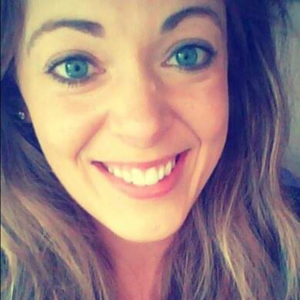 Meet your Posher, Charlotte